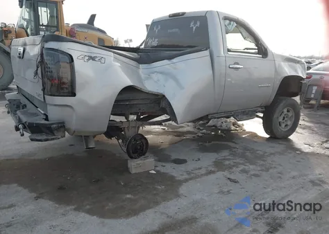 2011 GMC Sierra 1500 Work Truck z USA, uszkodzony, nr VIN 1GTN2TEA6BZ271243